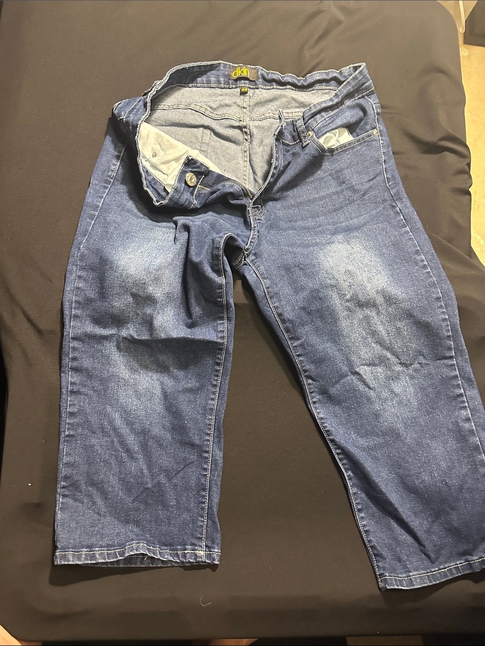 Women Dark Blue Denim Jeans- Dkin